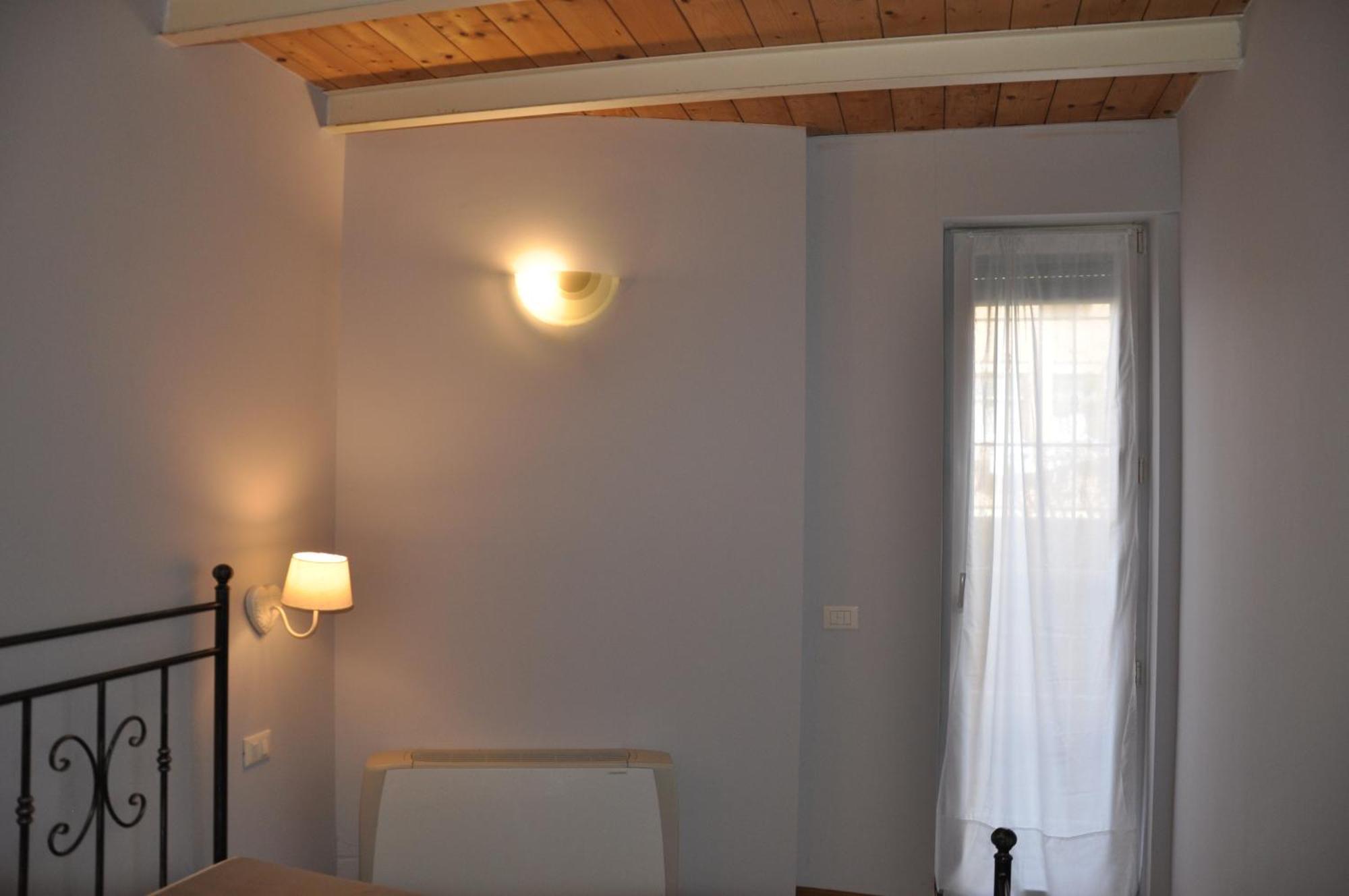 Montallegro 32m Free Parking Appartamento *