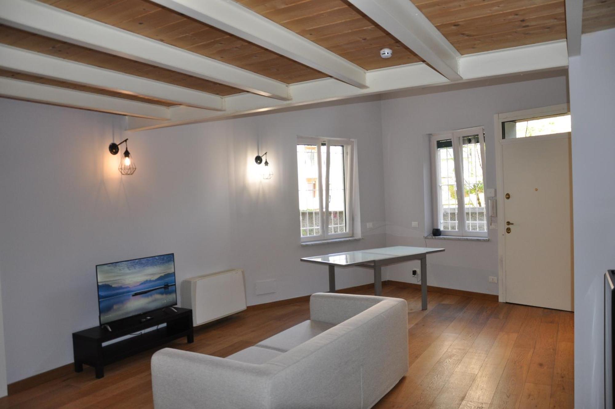 Montallegro 32m Free Parking Appartamento