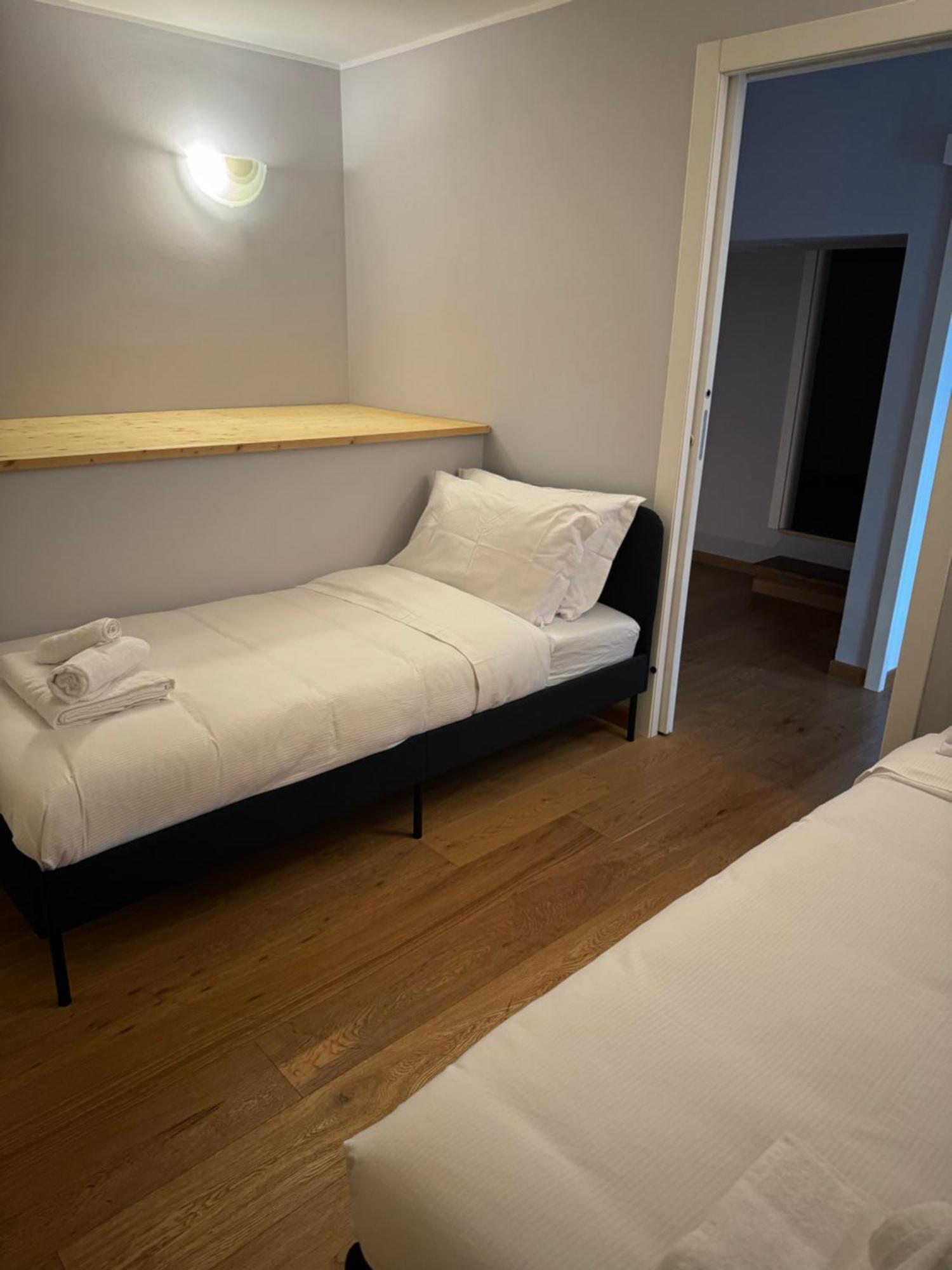 Montallegro 32m Free Parking Appartamento